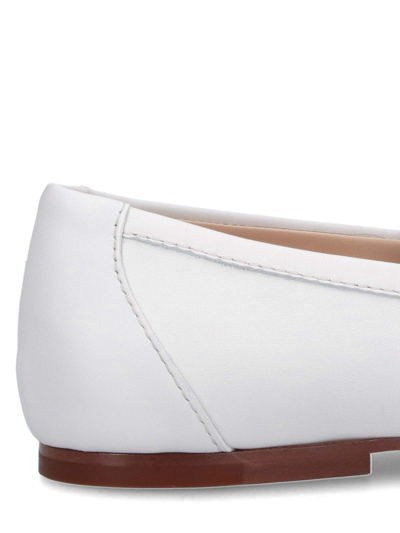 Shop Tod's Mocasines - T-timeless In Blanco