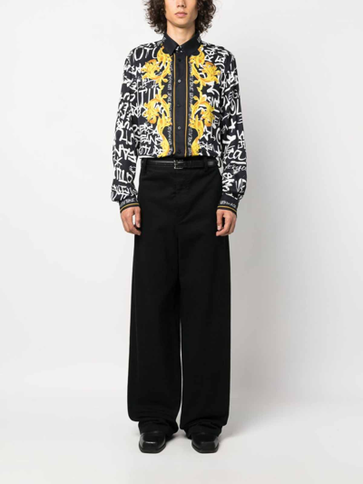 Shop Versace Jeans Couture Logo-print Long Shirt In Negro