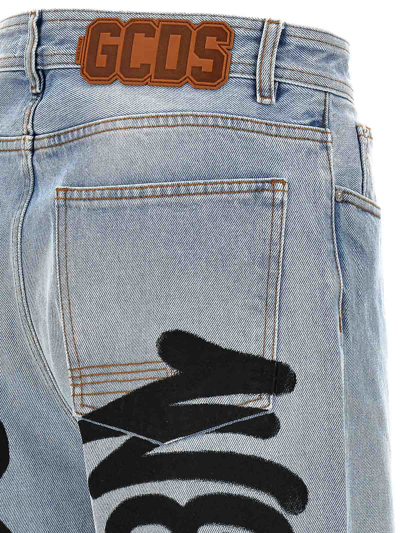 Shop Gcds Printed Jeans In Azul Claro