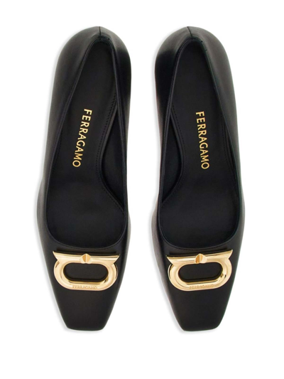 Shop Ferragamo Gancio Leather Pumps In Negro