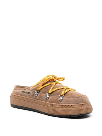 Shop Dsquared2 Chinelas - Marrón In Brown