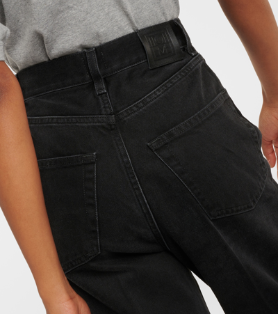 Totême Mid-rise Tapered Jeans In Black