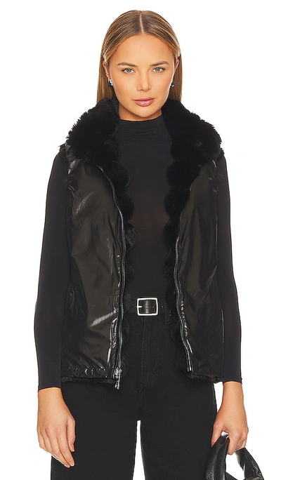 Jocelyn Plush Faux Fur Reversible Vest In Black