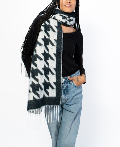 Marcus Adler Houndstooth Fringe Scarf In Black