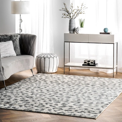Nuloom Leopard Print