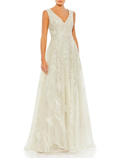 Mac Duggal Floral Embroidered Sleeveless Evening Gown In White