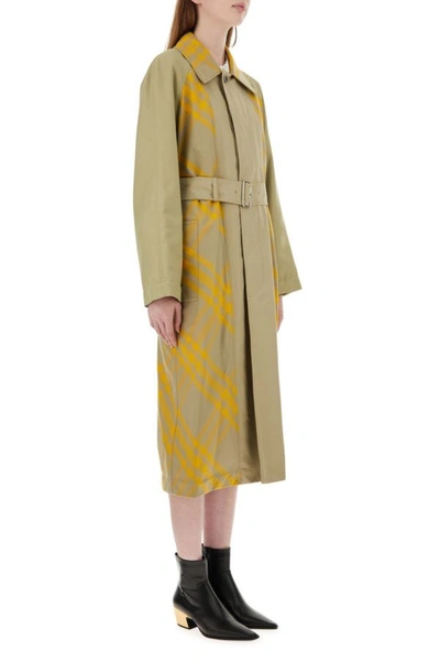 Shop Burberry Woman Two-tone Cotton Reversible Bradford Trench Coat In Multicolor