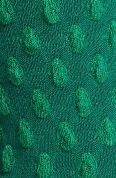 High Heel Jungle Dot Texture Crew Socks In Kelly Green