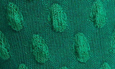 High Heel Jungle Dot Texture Crew Socks In Kelly Green