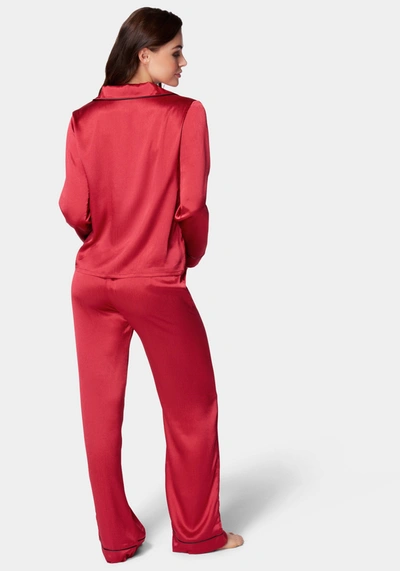 Bebe Luxury Textured Charmeuse Pajama Set In Red