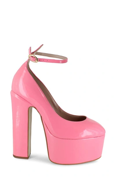 Zigi Nikole Ankle Strap Platform Pump In Pink Patent