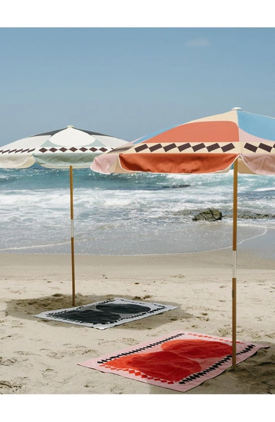 Shop Business & Pleasure The Beach Towel In Pink Diamond