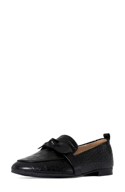 Shop Nydj Douglas Loafer In Black