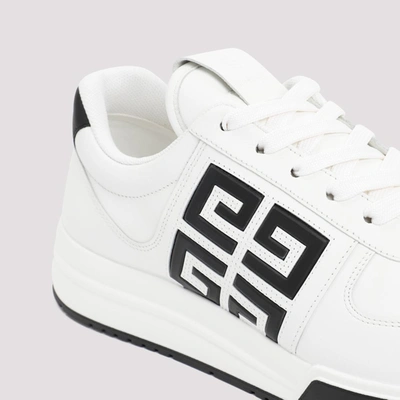 Shop Givenchy G4 Low-top Sneakers Shoes In Black