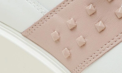 Linea Paolo Katia Wedge Sneaker In Eggshell/ Nude