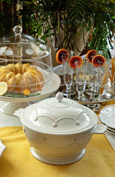 Juliska Berry & Thread Ceramic Casserole Dish With Lid In Whitewash
