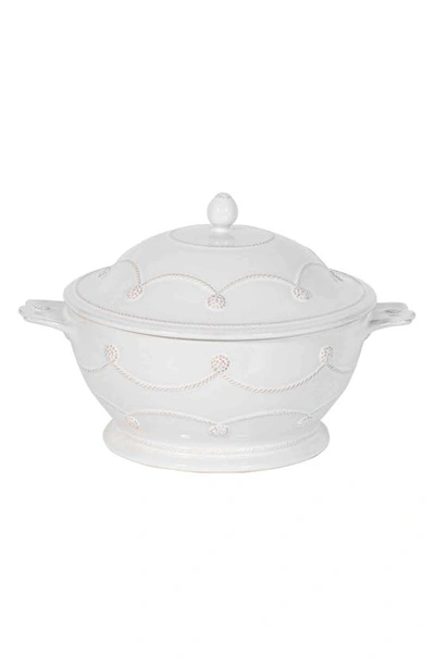 Juliska Berry & Thread Ceramic Casserole Dish With Lid In Whitewash