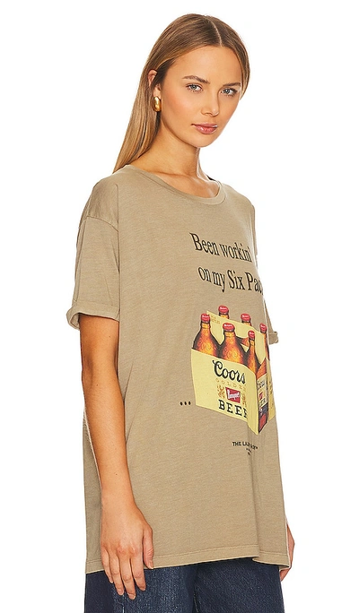 The Laundry Room Coors Six Pack Oversized Tee In Camel Gold
