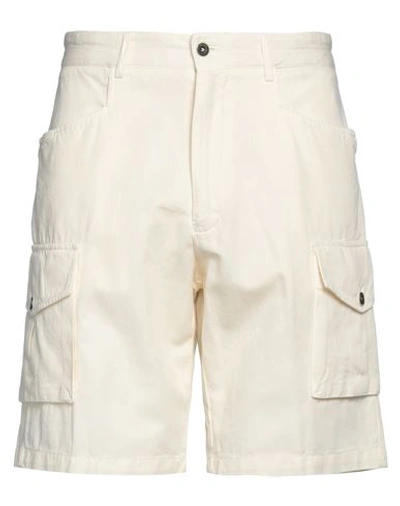 Shop Lardini Man Shorts & Bermuda Shorts Ivory Size 34 Cotton, Linen In White