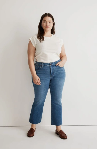 Madewell Raw Hem Kick Out Crop Jeans In Cherryville Wash