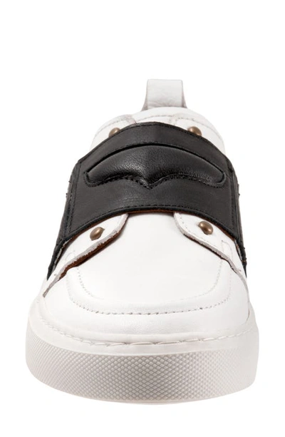 Shop Bueno Relax Slip-on Sneaker In White Leather