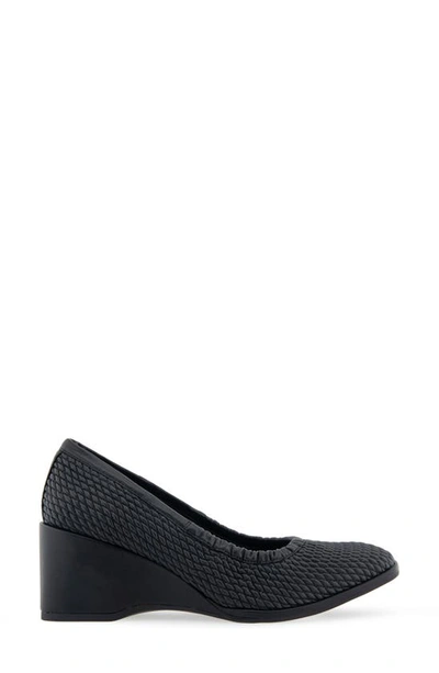 Aerosoles Airlie Dress-pump-wedge In Black Quilt