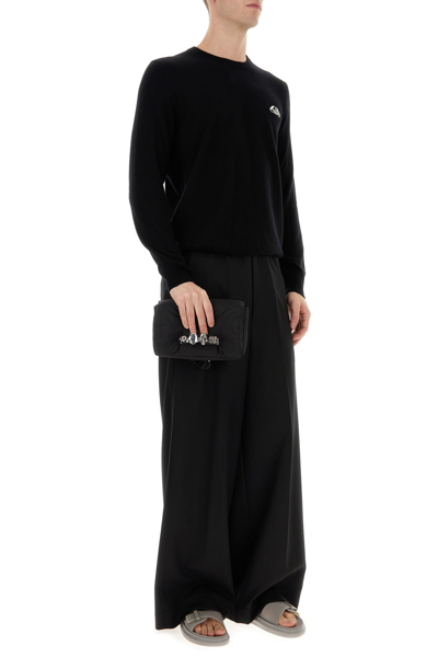 Alexander Mcqueen Padded Knuckle Belt Bag