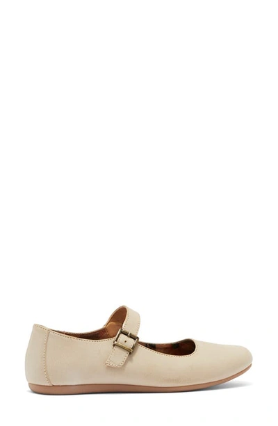 B O C Pippa Mary Jane Flat In Cream