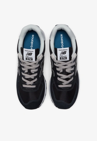 New Balance Panel-detail Logo Patch Sneakers In Black