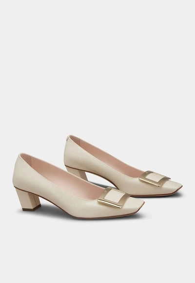 Roger Vivier Belle Vivier 45 Mother-of-pearl Buckle Pumps In Leather In Off-white