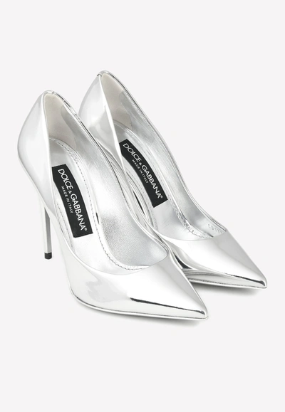 Dolce & Gabbana Cardinale 105 Pointed Pumps In Mirrored Leather In Silver