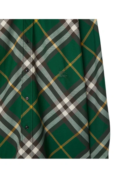 Shop Burberry Oversize Check Cotton Twill Button-down Shirt In Ivy Ip Check