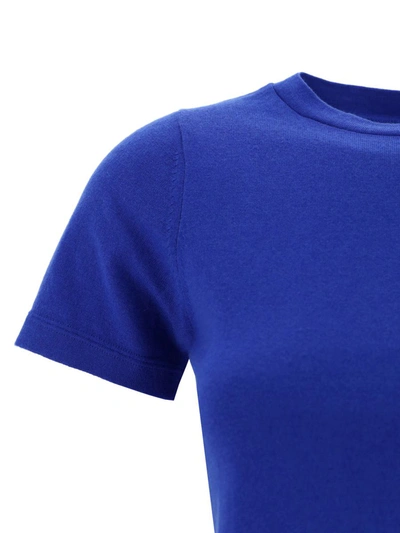 Shop Extreme Cashmere Top In Primary Blue