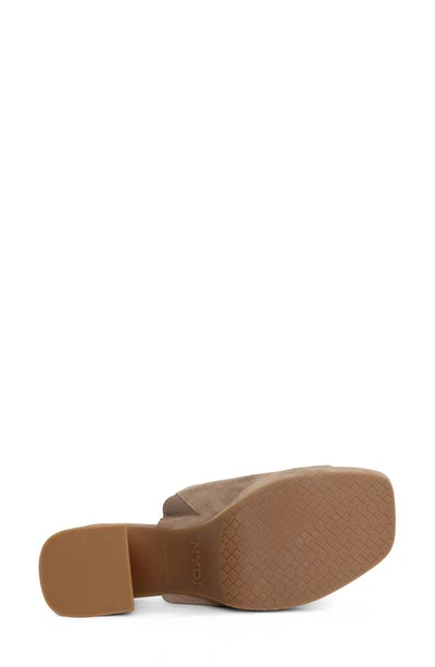 Nydj Dewi Platform Slide Sandal In Light Taupe