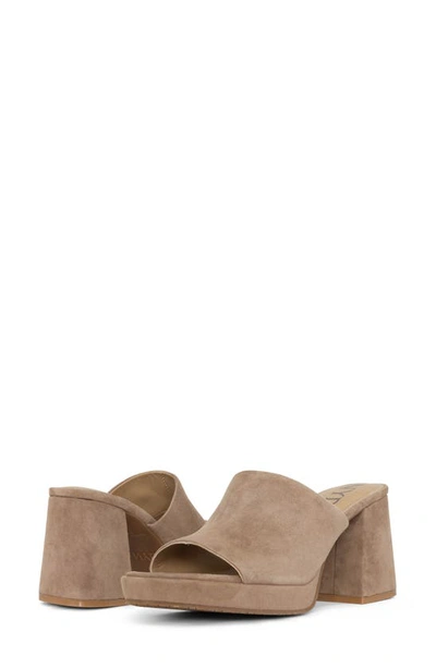 Nydj Dewi Platform Slide Sandal In Light Taupe