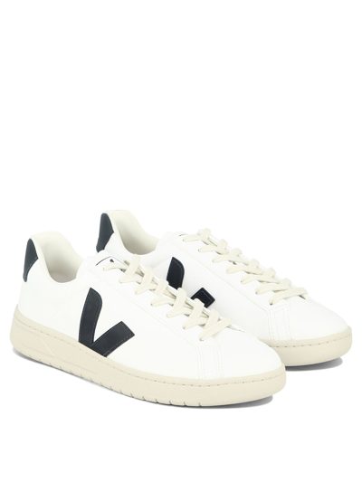 Veja Low-top Sneakers With Perforated Detailing And Iconic Logo In Animal Print