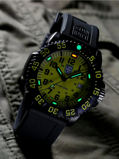 Pre-owned Luminox Sea Lion Rotating Bezel Men's Military Yellow Dial Watch X2.2055.1