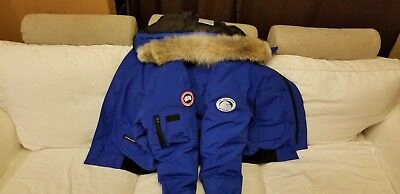 Pre-owned Canada Goose Latest Grey Label Polar Bear  Blue Label Pbi Chilliwack Small Parka In Royal Blue (polar Bear Limited Edition) Pbi