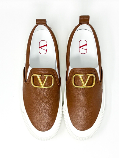 Pre-owned Valentino Garavani Men's Vlogo Slip On Sneaker Brown 11 Us / 44 $850