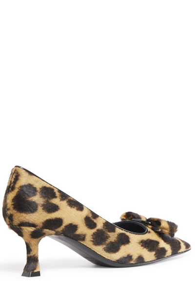 Shop Ferragamo Vara Bow Pumps In Nero/t.moro