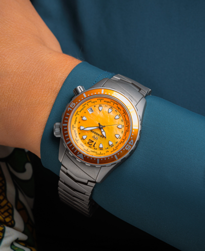 Abingdon Co. Women's Marina Diver's Multifunctional Titanium Bracelet Watch 40mm In Yellow Snapper