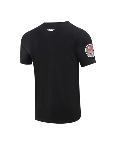 Pro Standard Black Tampa Bay Buccaneers Old English T-shirt In Black