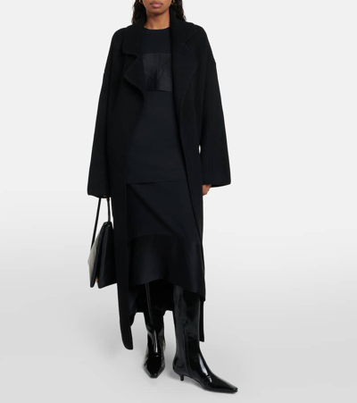 Totême The Slim Knee-high Boot Black Patent In Black