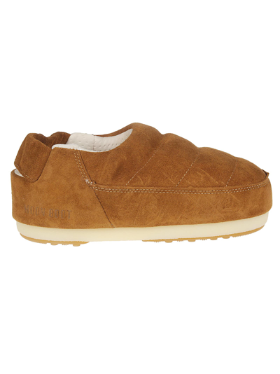 Moon Boot Suede Stitched Round Sole Slippers In Leather