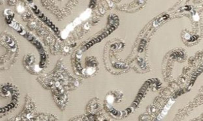 Pisarro Nights Sequin & Beaded Cocktail Sheath Dress In Silver