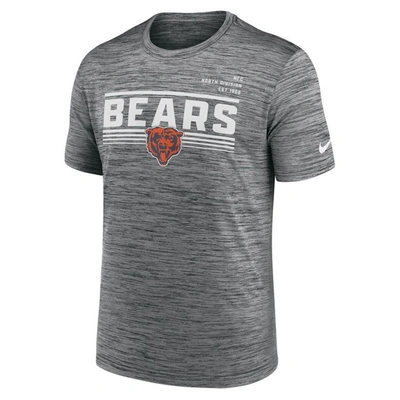 Shop Nike Gray Chicago Bears Yardline Velocity Performance T-shirt