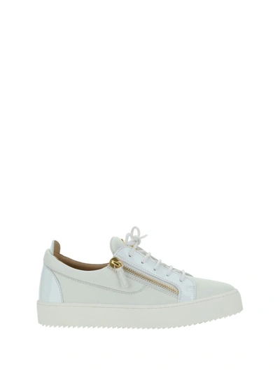 Shop Giuseppe Zanotti Sneakers In Bianco