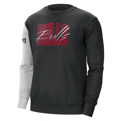 Shop Nike Black/heather Gray Chicago Bulls Courtside Versus Force & Flight Pullover Sweatshirt
