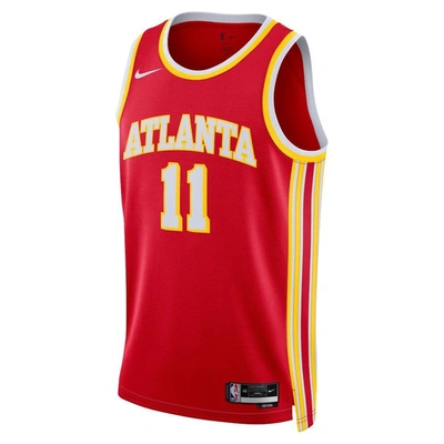 Shop Nike Unisex  Trae Young Red Atlanta Hawks Swingman Jersey