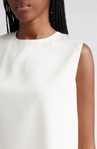 Lafayette 148 Adela Sleeveless Stretch Silk Blouse In Cloud